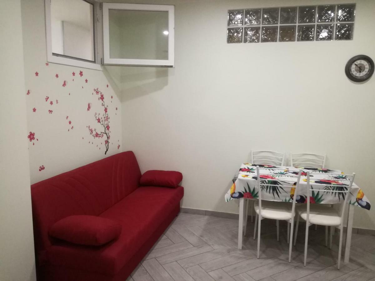 Appartamento In Seminterrato Zannone Сабаудиа Екстериор снимка